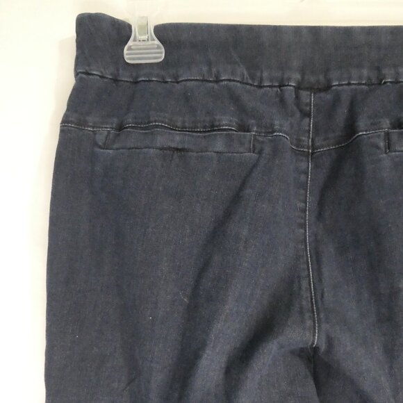 LEE - Style Wrap | size 14 medium | Blue Denim - Jean Capri Pants - Picture 10 of 16